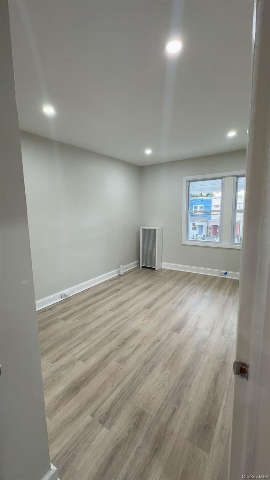 Single Family Foch  Queens, NY 11434, MLS-903686-8