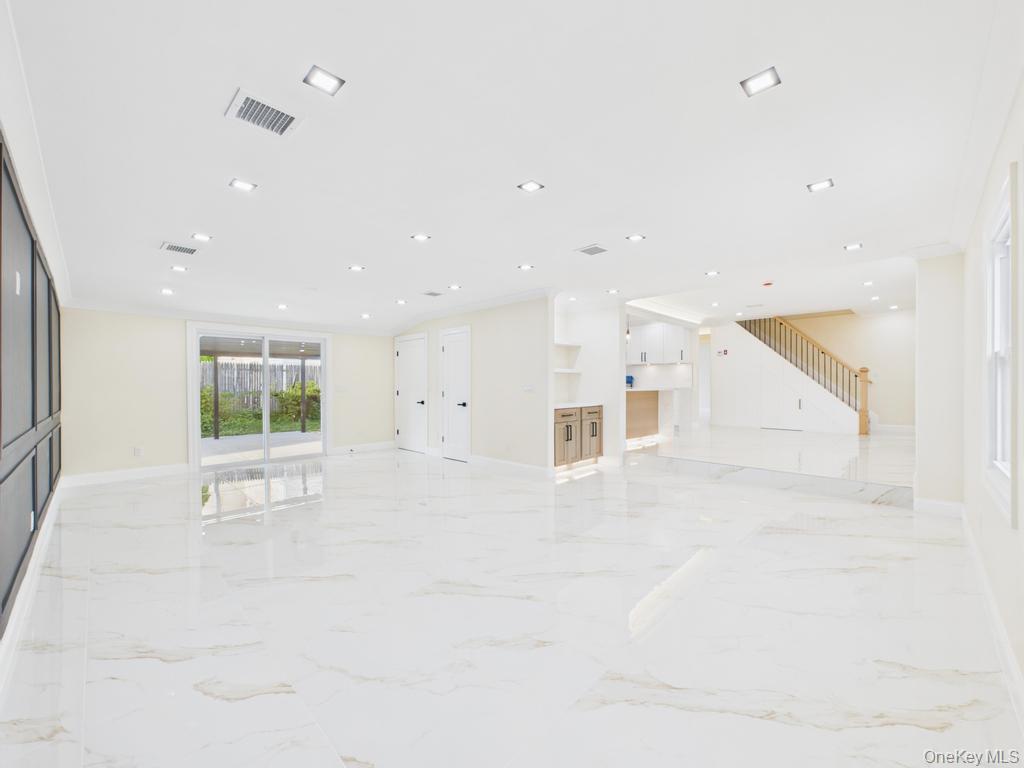 Single Family Griddle  Nassau County, NY 11756, MLS-903720-12