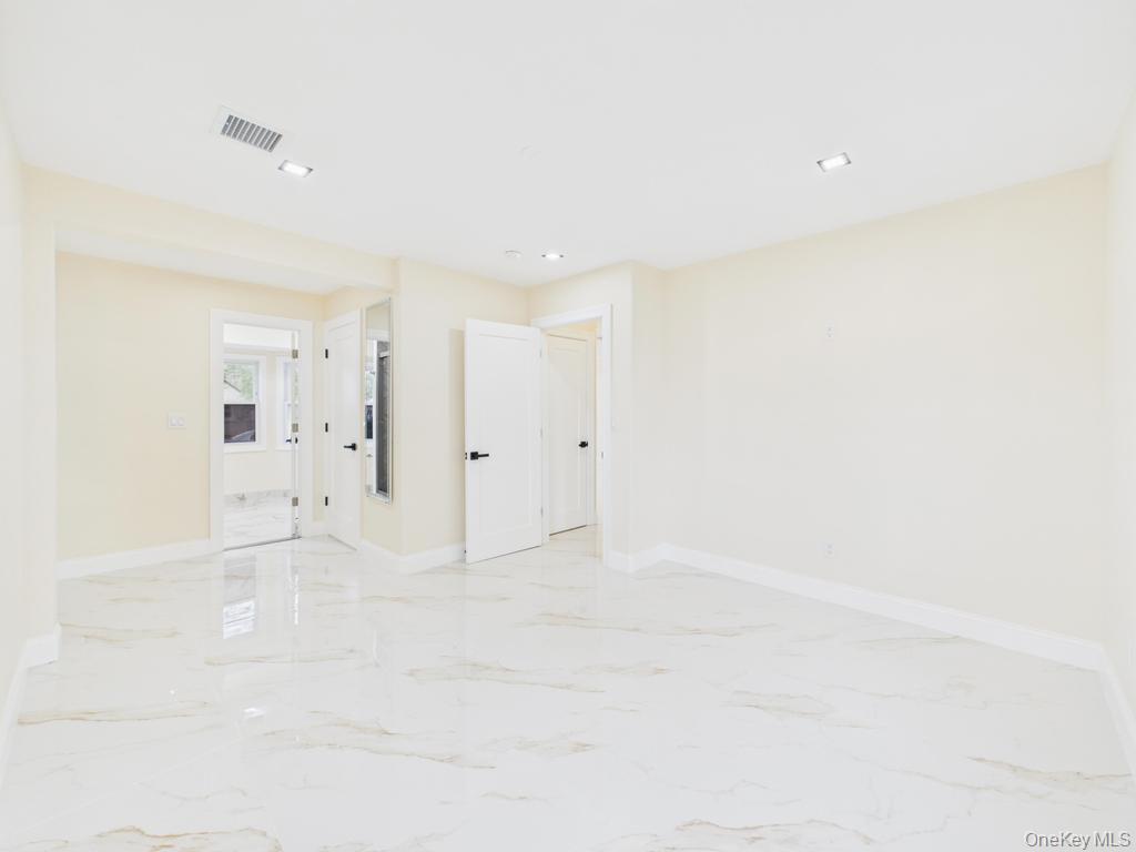 Single Family Griddle  Nassau County, NY 11756, MLS-903720-17