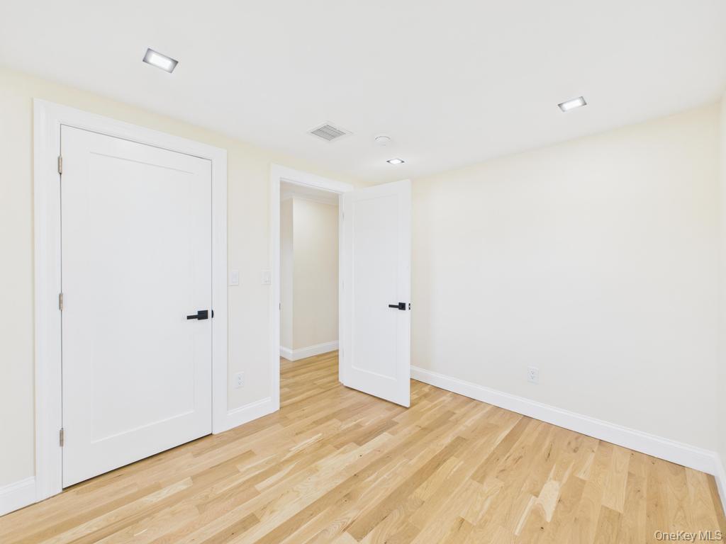 Single Family Griddle  Nassau County, NY 11756, MLS-903720-20