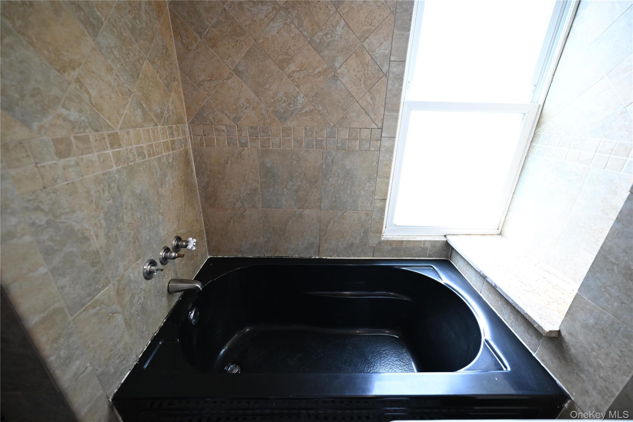 Single Family Brooks Orange County, NY 10950, MLS-903753-29