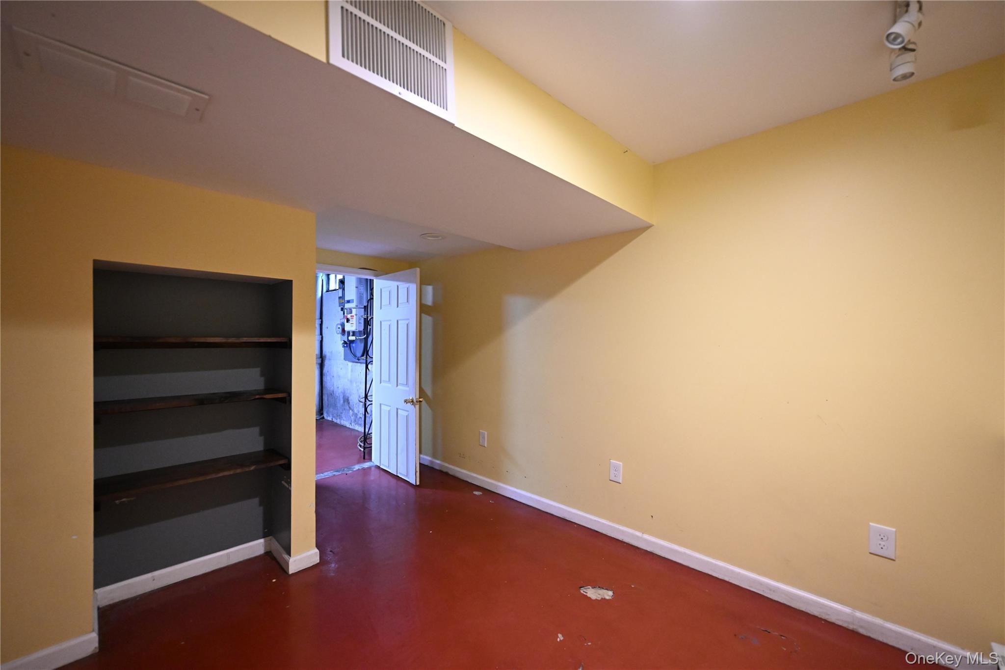 Single Family Brooks Orange County, NY 10950, MLS-903753-37