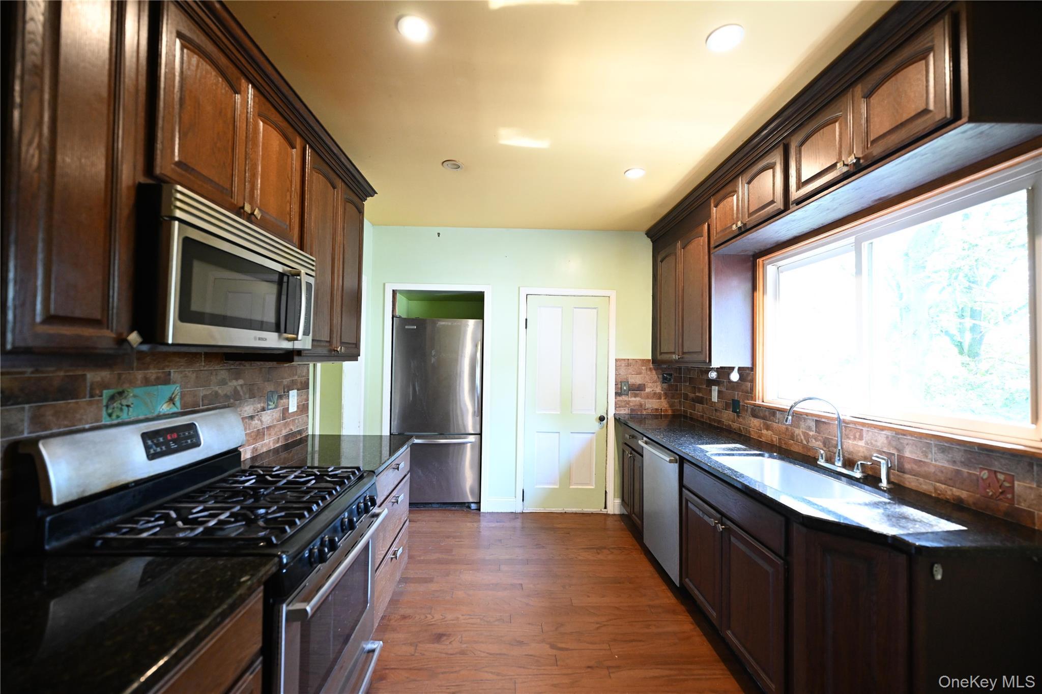 Single Family Brooks Orange County, NY 10950, MLS-903753-8