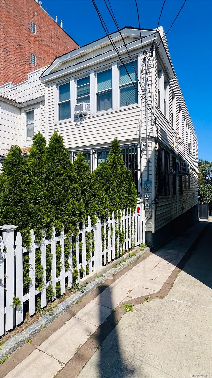 Single Family Woodside Queens, NY 11377, MLS-903786-15