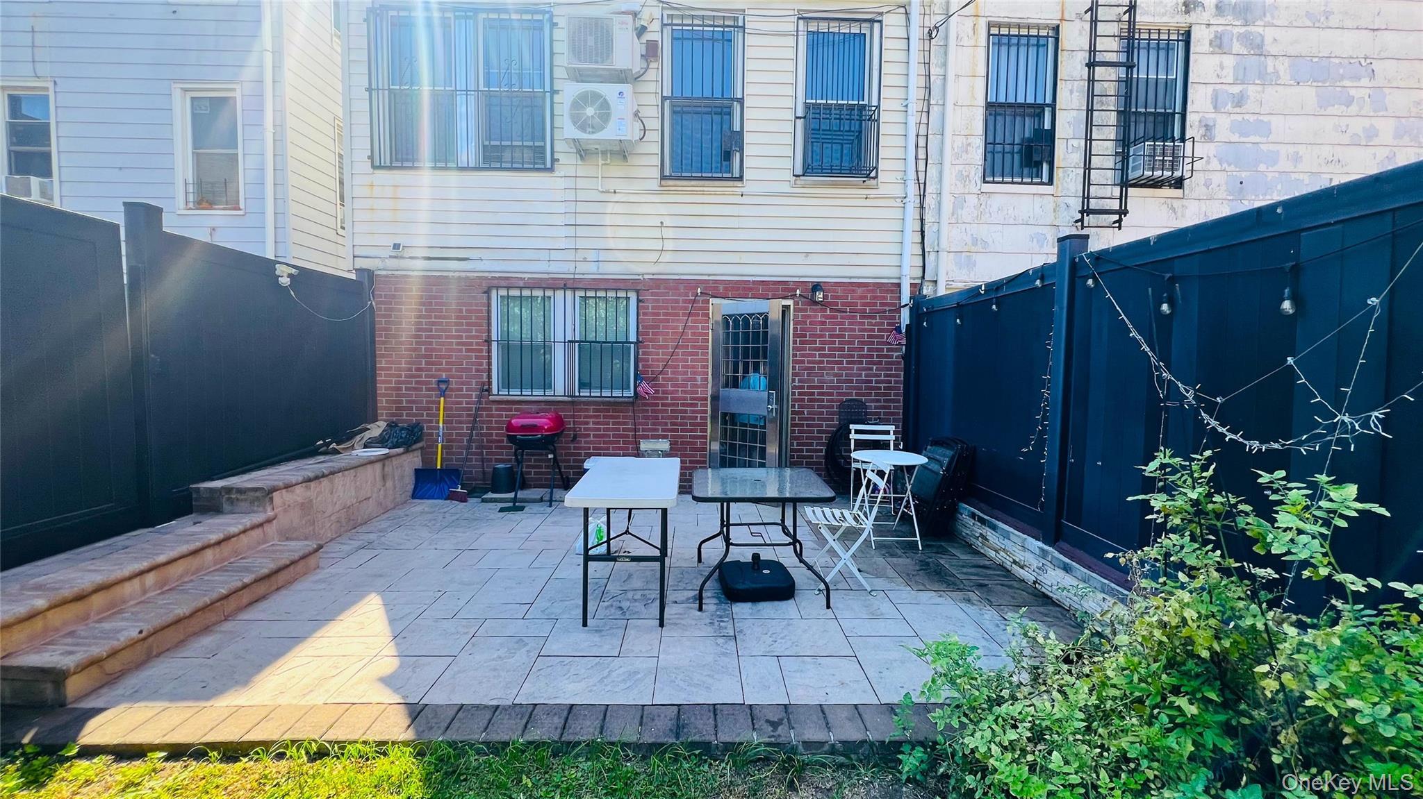 Single Family Woodside Queens, NY 11377, MLS-903786-16