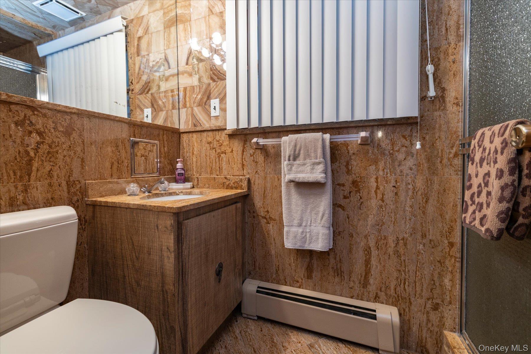 Single Family Beech Nassau County, NY 11509, MLS-903798-10