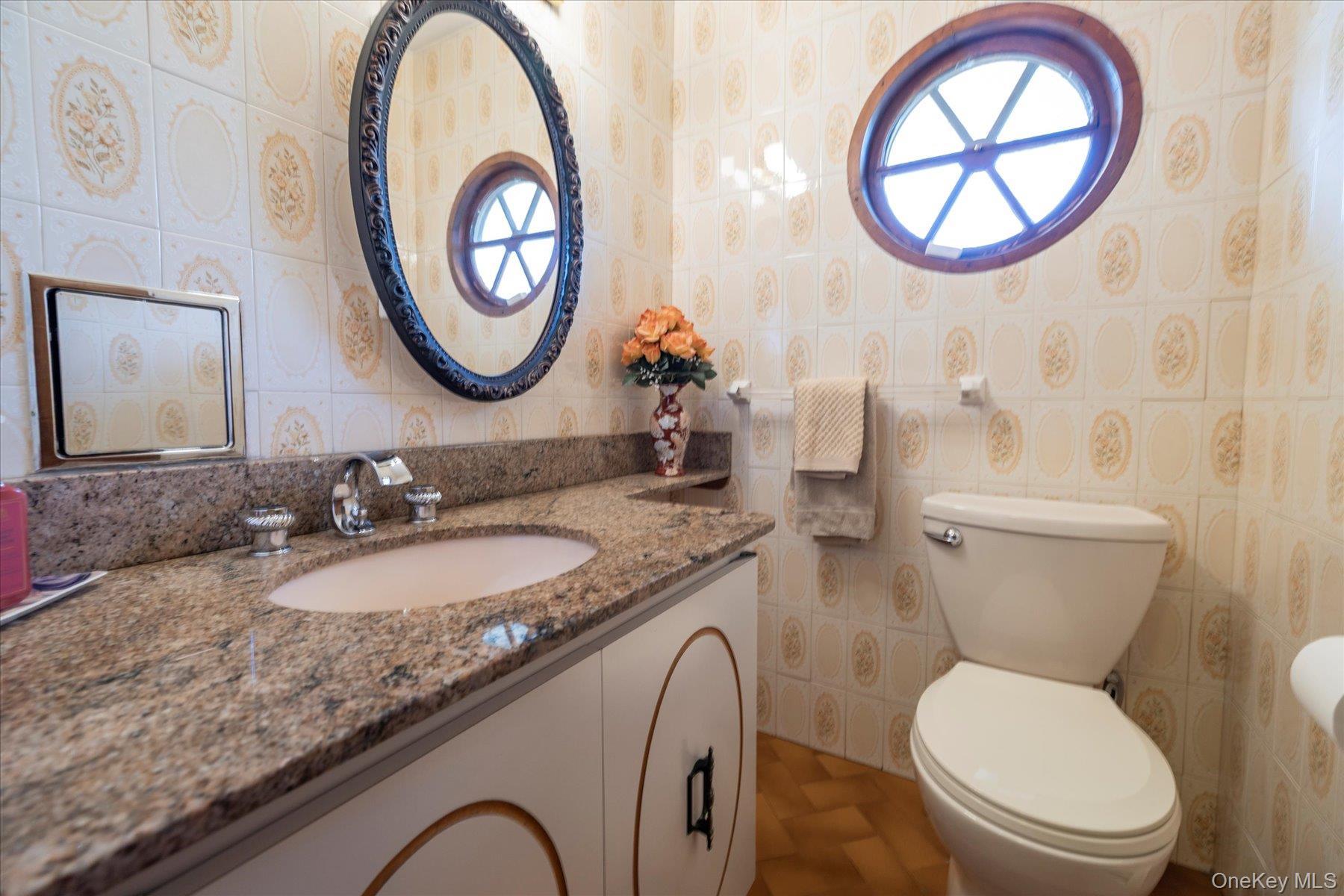 Single Family Beech Nassau County, NY 11509, MLS-903798-21