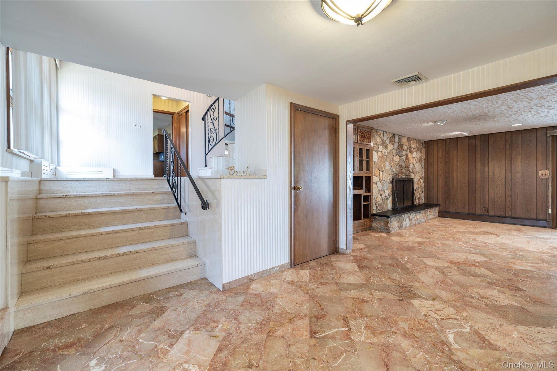 Single Family Beech Nassau County, NY 11509, MLS-903798-3