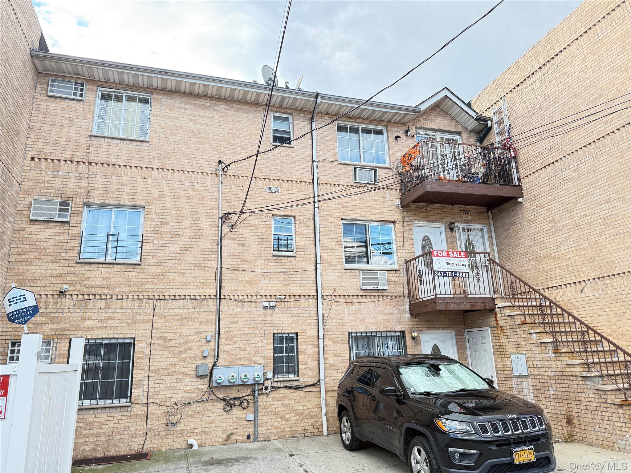 Single Family 101 Queens, NY 11416, MLS-903852-2
