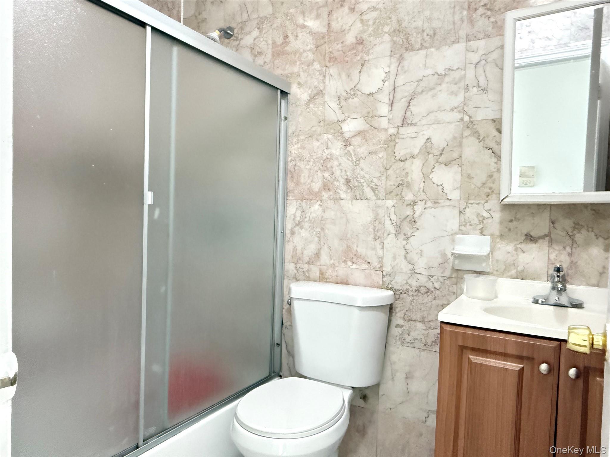 Single Family 101 Queens, NY 11416, MLS-903852-9