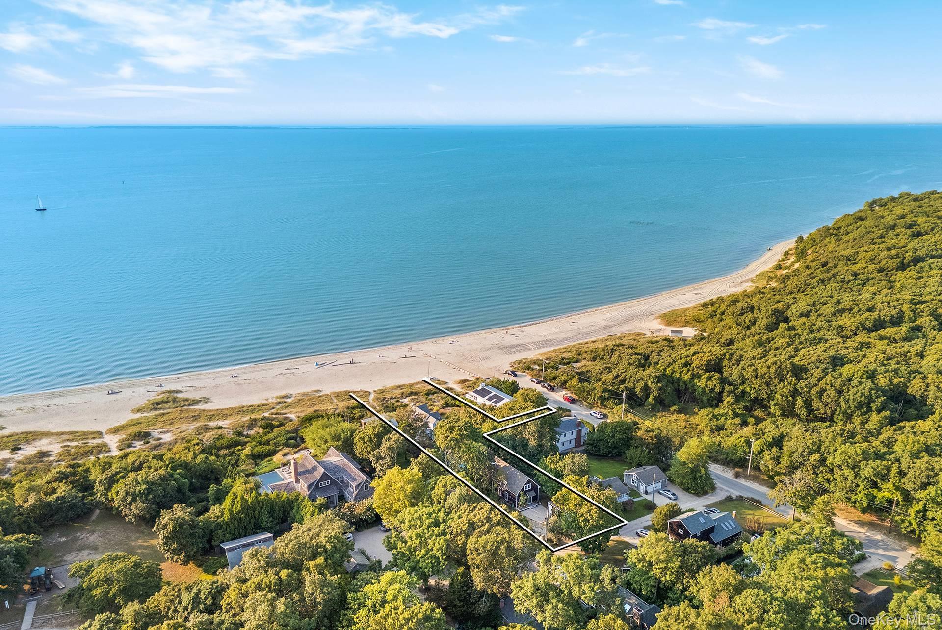 Single Family Gallatin Suffolk County, NY 11937, MLS-903854-10