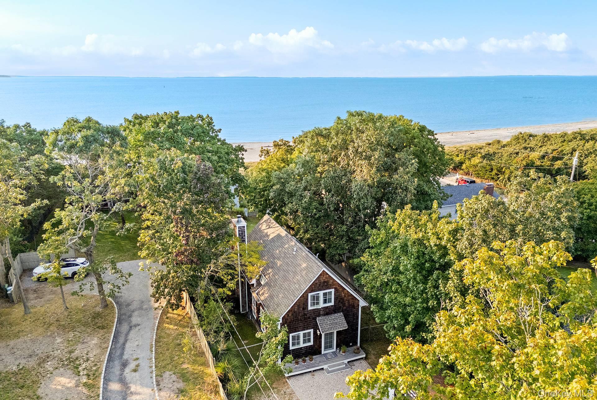 Single Family Gallatin Suffolk County, NY 11937, MLS-903854-17