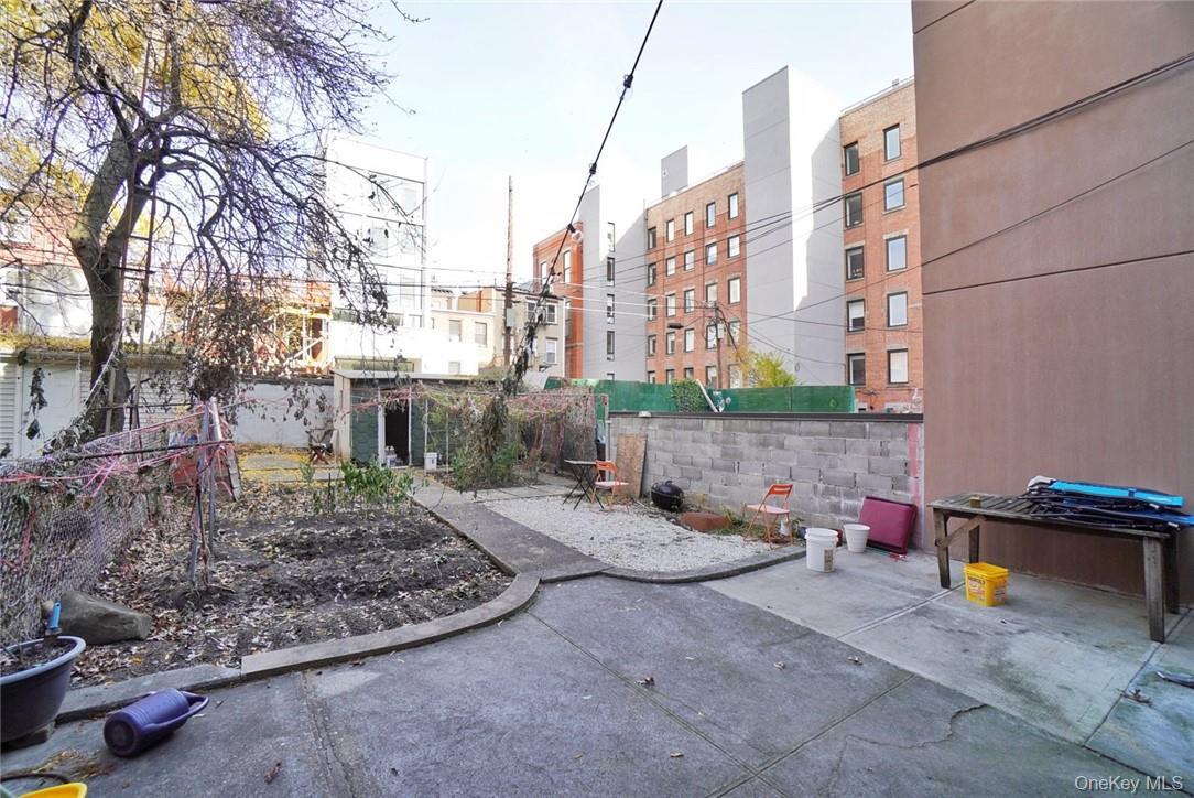 Commercial Sale North 5th Brooklyn, NY 11211, MLS-903870-25