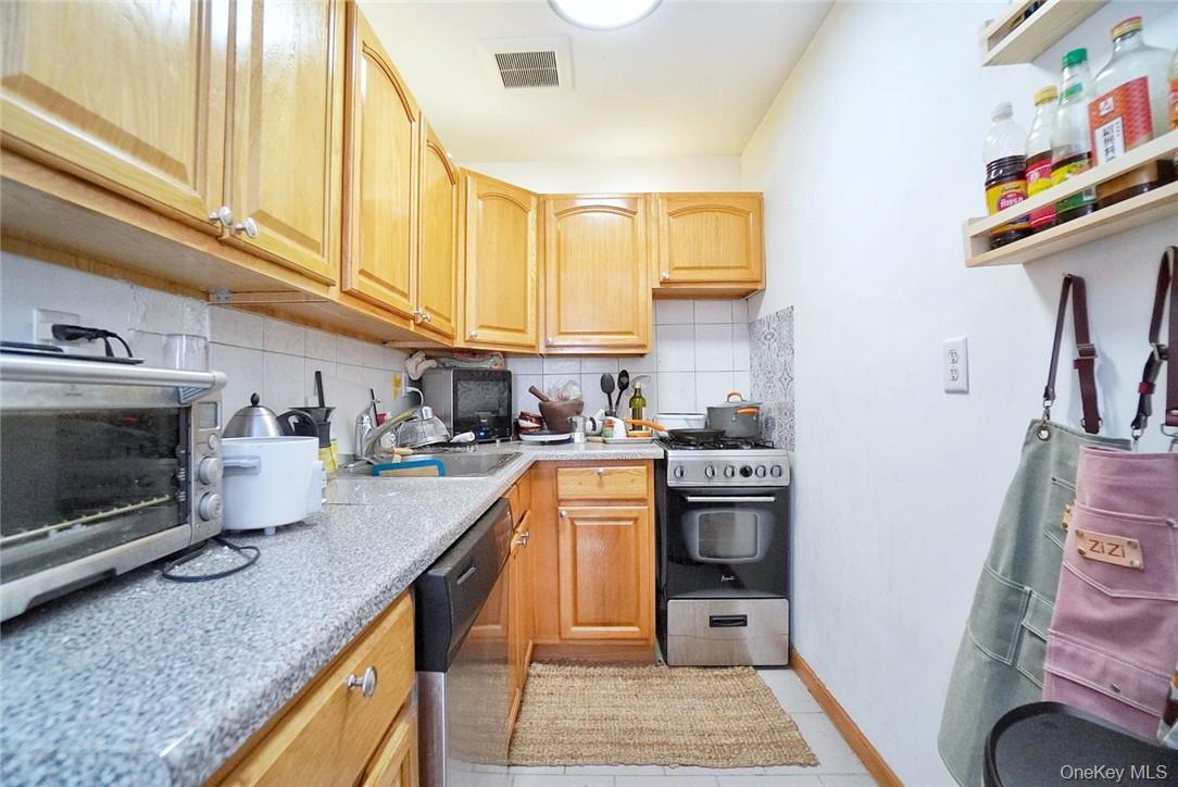 Commercial Sale North 5th Brooklyn, NY 11211, MLS-903870-4