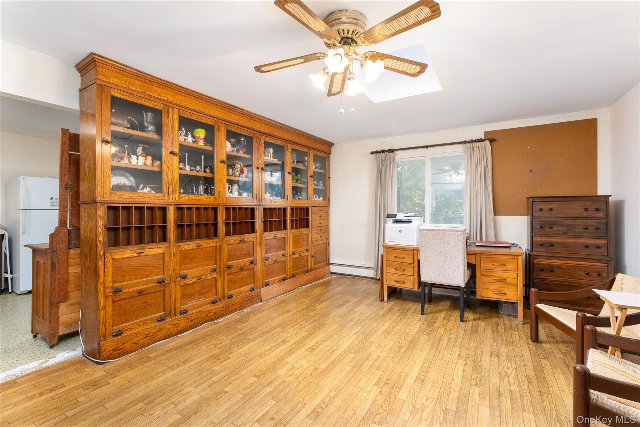 Single Family Hot Water  Suffolk County, NY 11949, MLS-903884-15