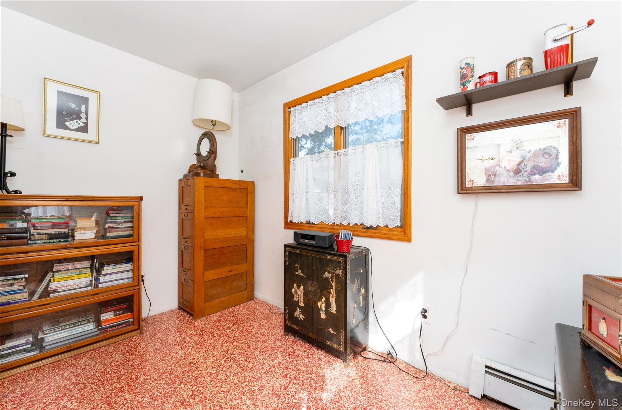 Single Family Hot Water  Suffolk County, NY 11949, MLS-903884-20