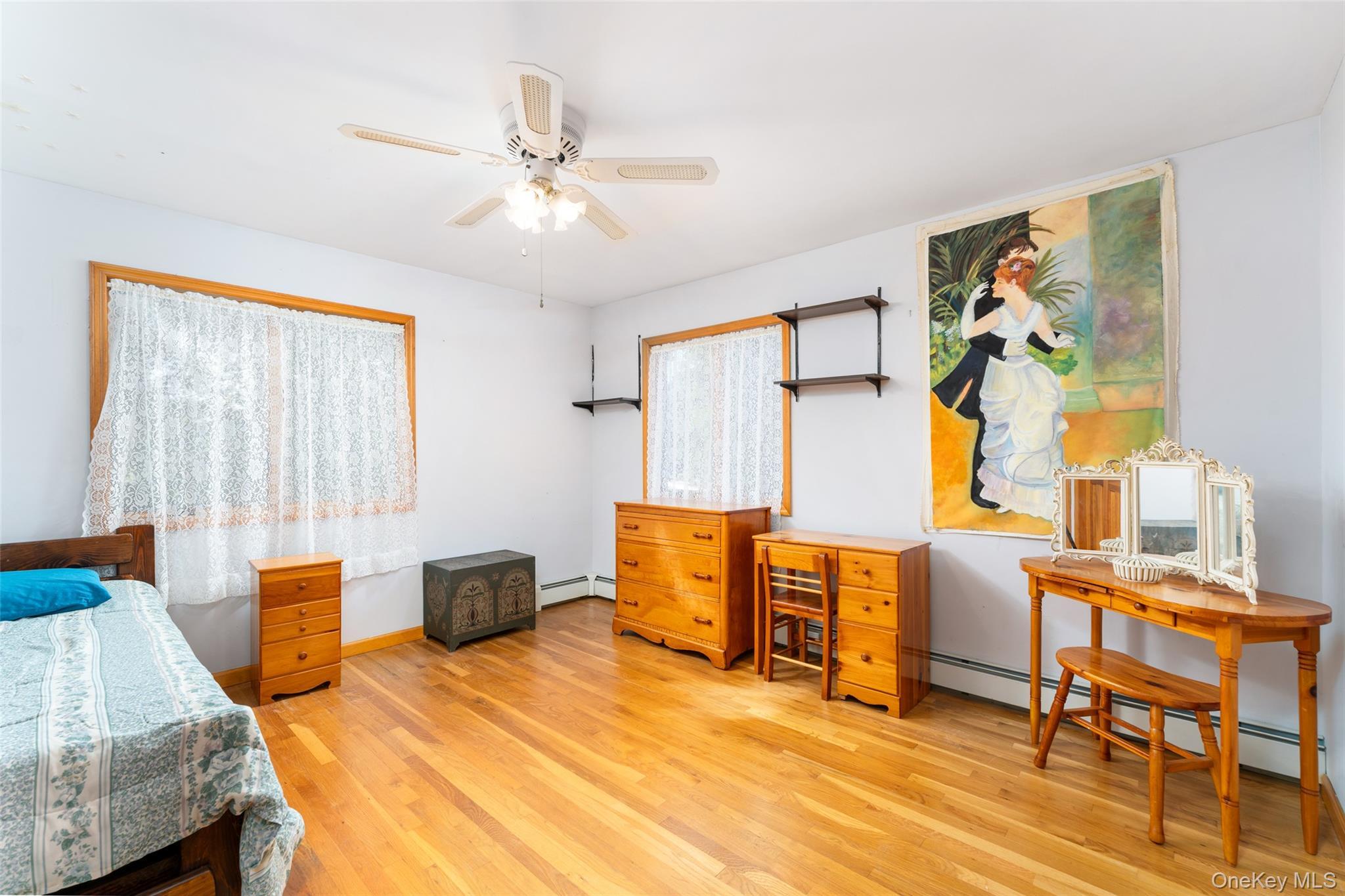 Single Family Hot Water  Suffolk County, NY 11949, MLS-903884-23