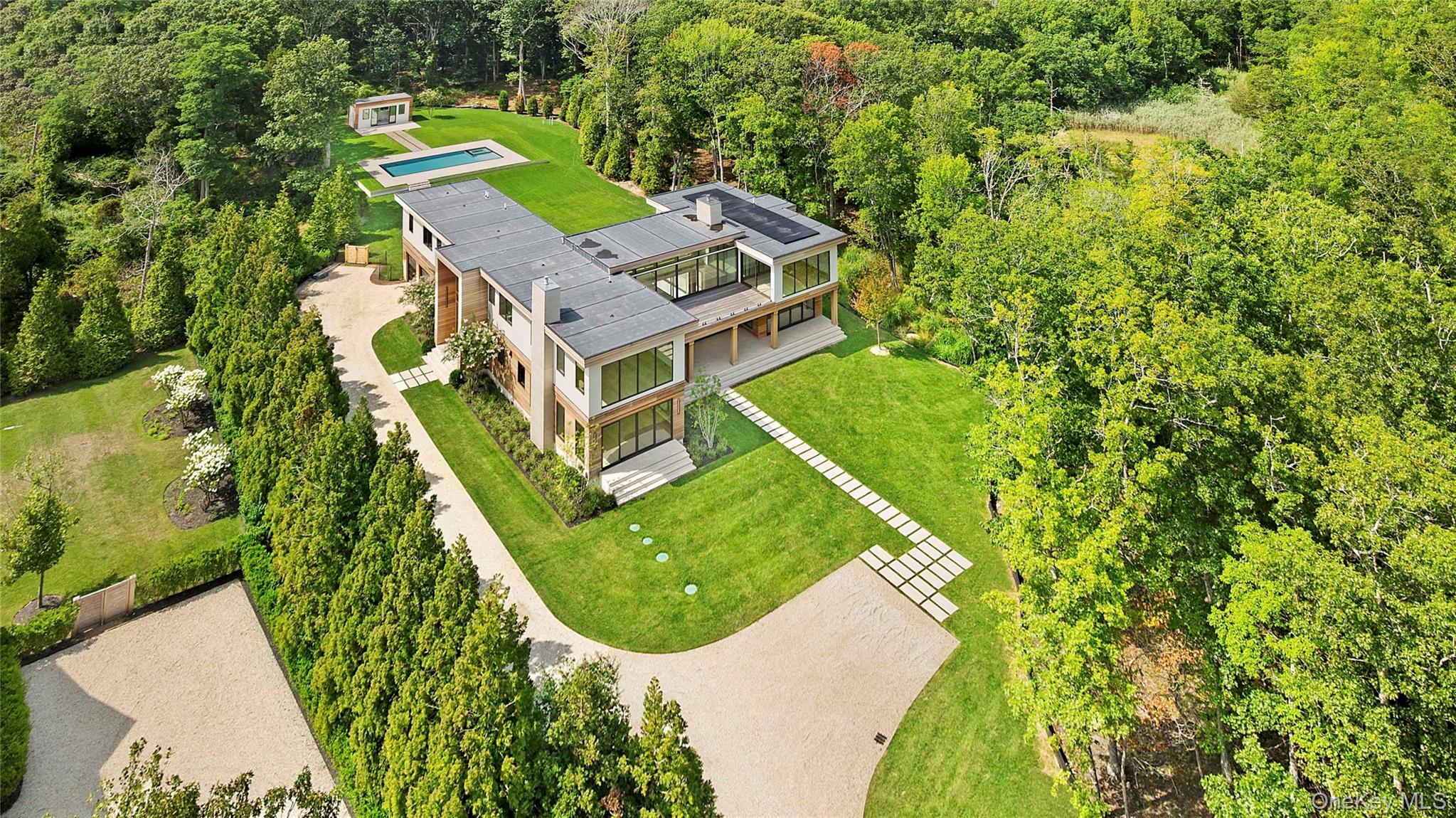 Single Family Fresh Pond Suffolk County, NY 11963, MLS-903904-24