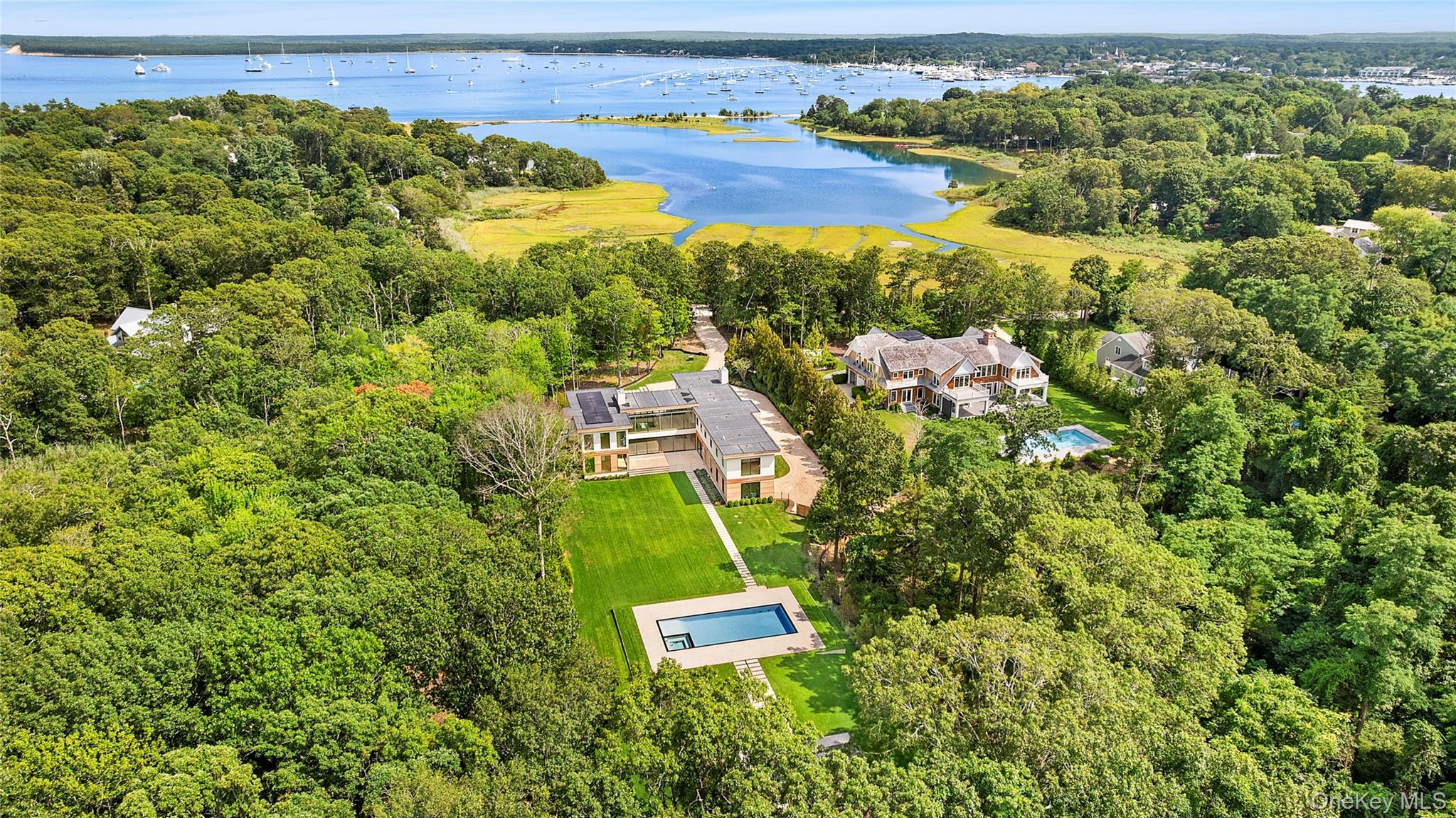 Single Family Fresh Pond Suffolk County, NY 11963, MLS-903904-3