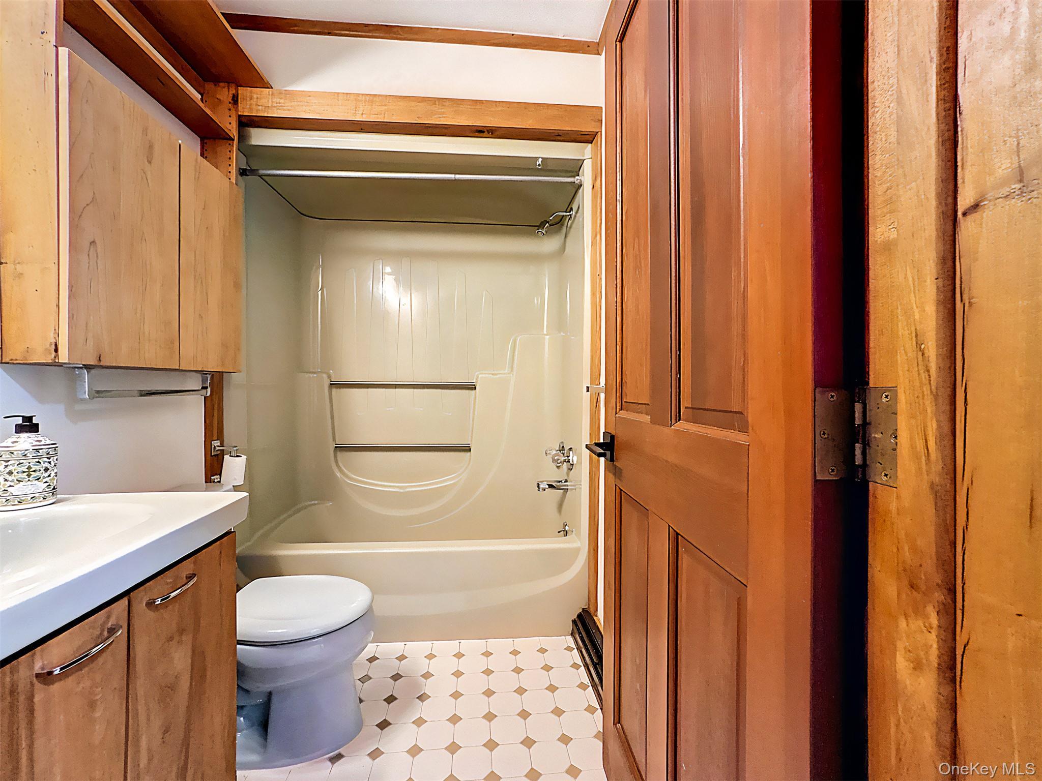 Single Family Deans Sullivan County, NY 12765, MLS-903978-17