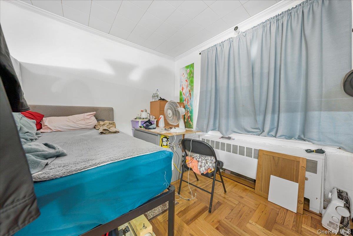 Single Family Carpenter  Bronx, NY 10470, MLS-903983-12