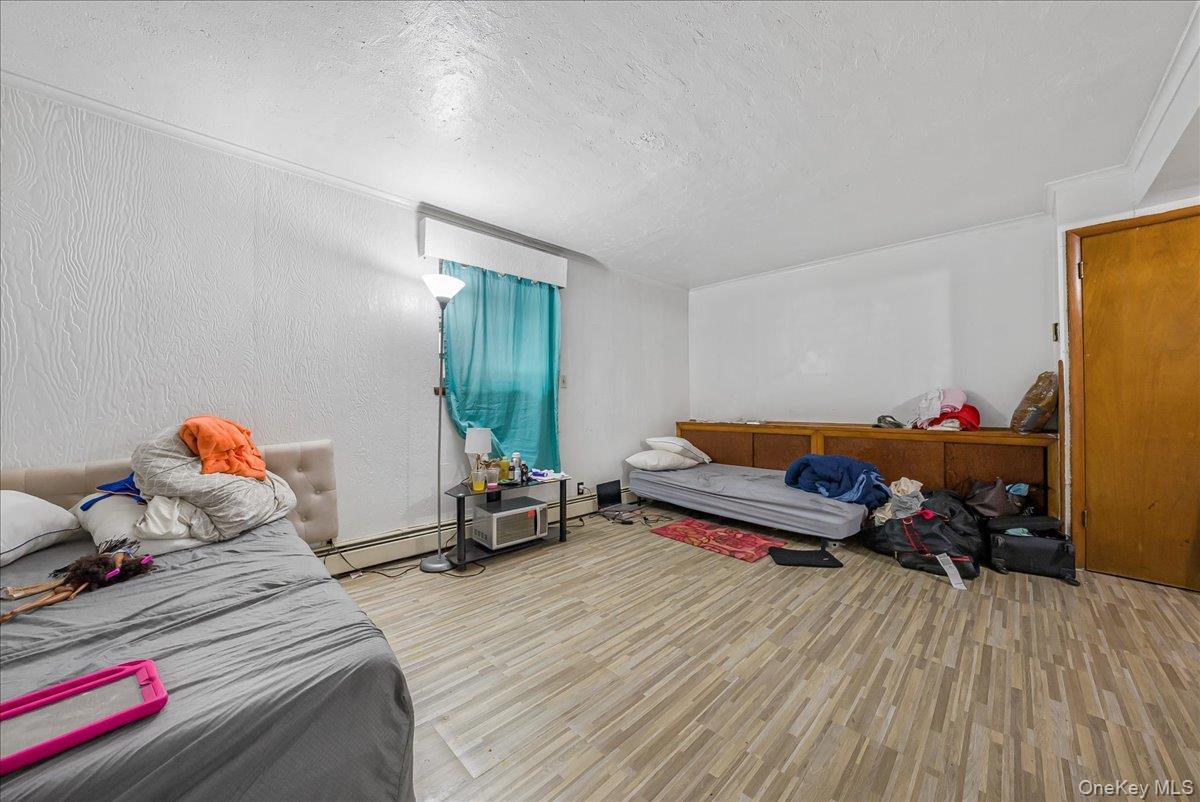 Single Family Carpenter  Bronx, NY 10470, MLS-903983-30