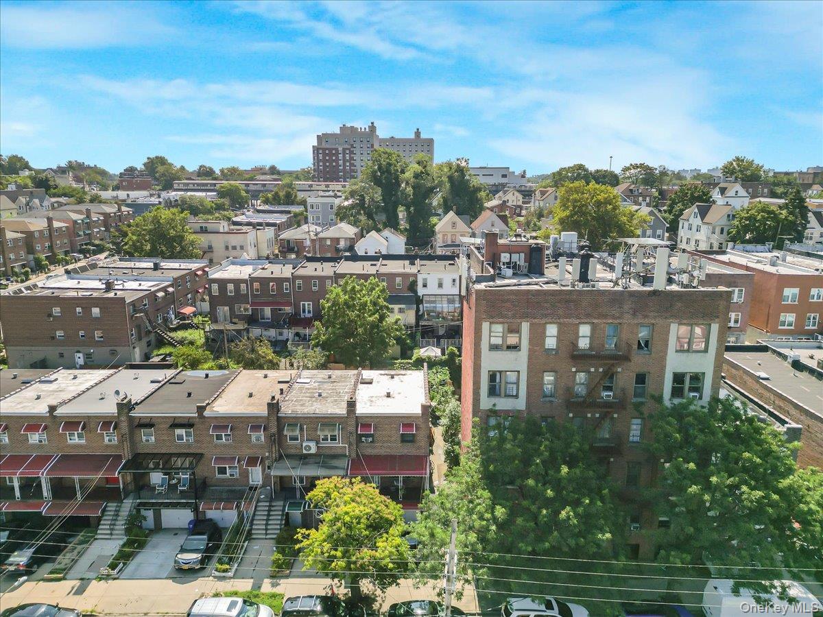 Single Family Carpenter  Bronx, NY 10470, MLS-903983-6