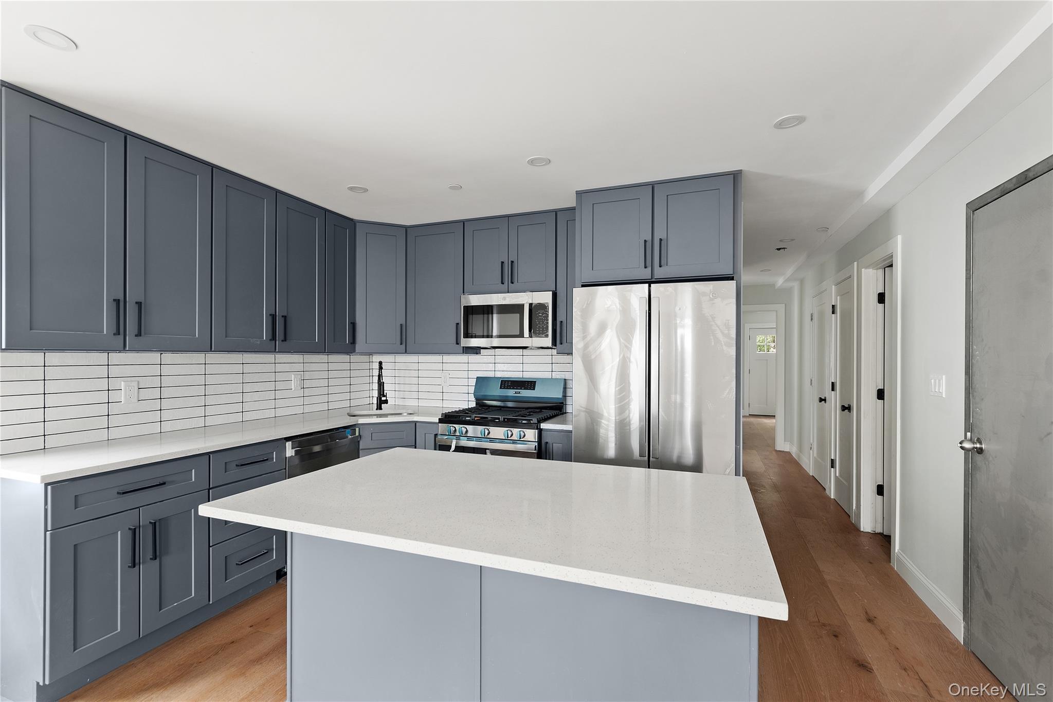 Single Family 10 Westchester County, NY 10550, MLS-904057-10