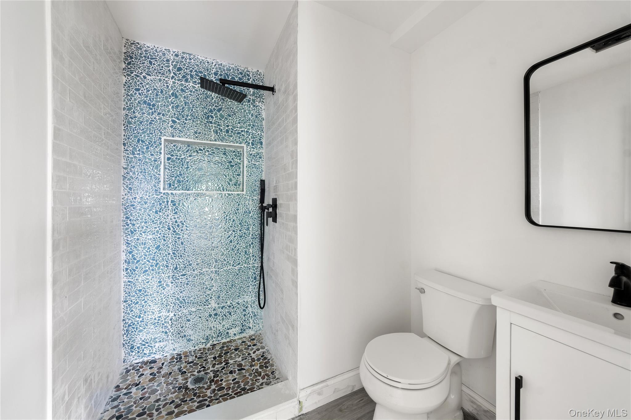 Single Family 10 Westchester County, NY 10550, MLS-904057-25