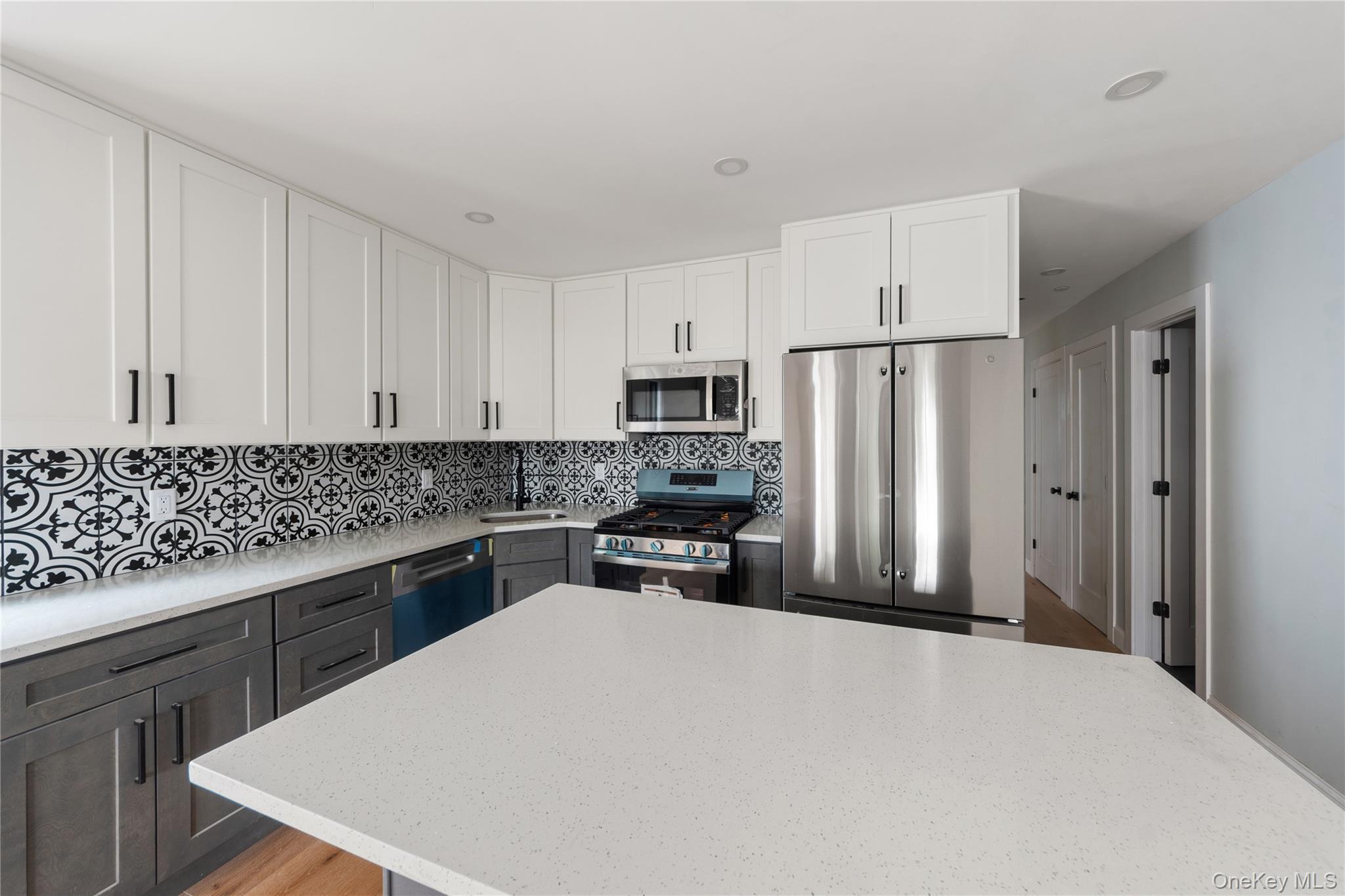 Single Family 10 Westchester County, NY 10550, MLS-904057-28