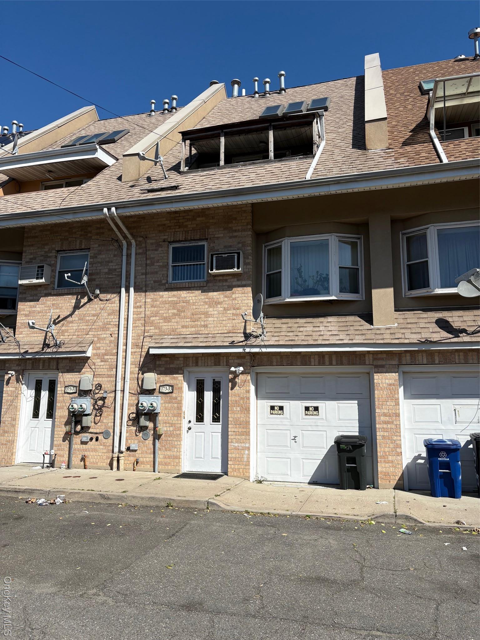 Single Family Vaswani Queens, NY 11434, MLS-904059-6