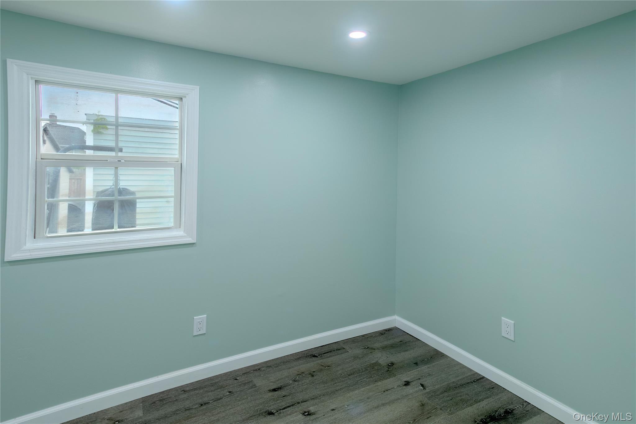 Single Family Main St  Suffolk County, NY 11751, MLS-904061-7