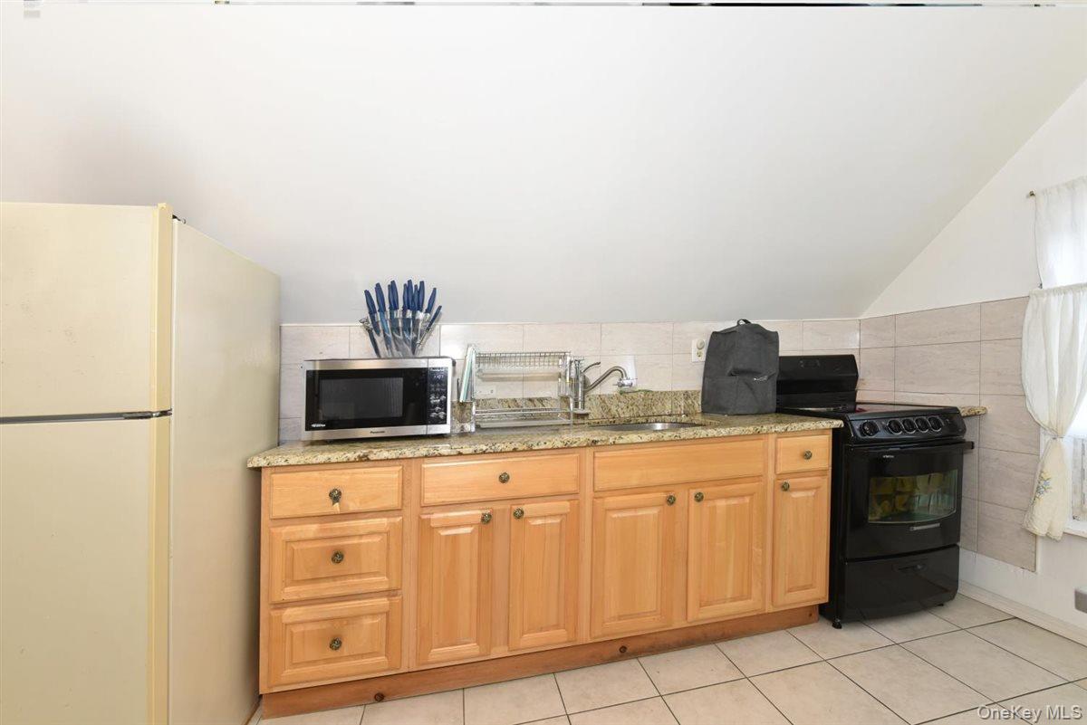 Single Family Dubois  Staten Island, NY 10310, MLS-904072-13