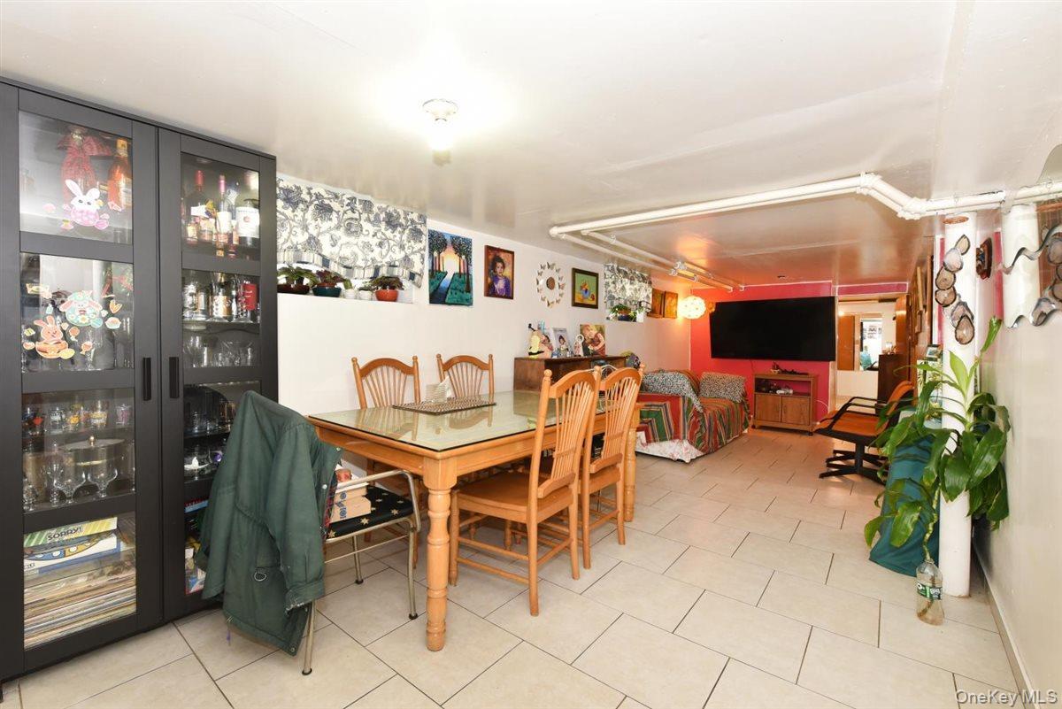Single Family Dubois  Staten Island, NY 10310, MLS-904072-17