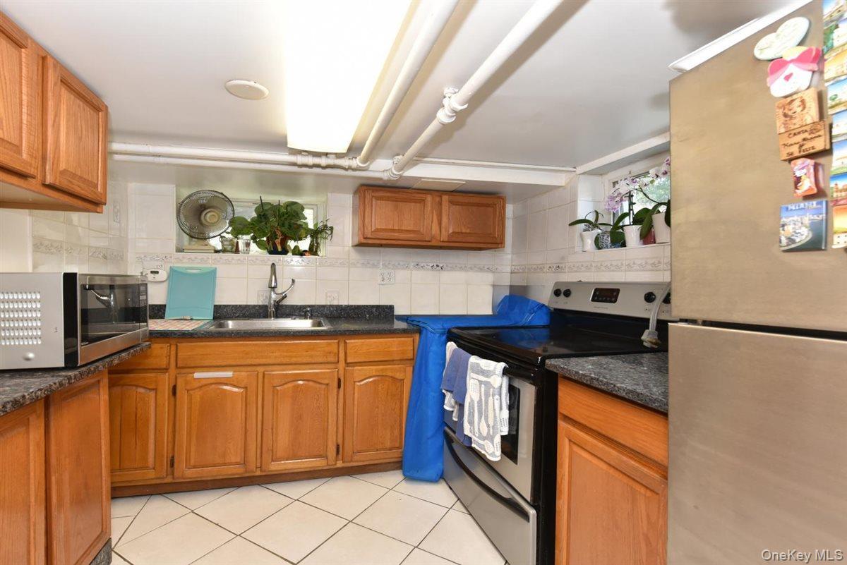 Single Family Dubois  Staten Island, NY 10310, MLS-904072-18