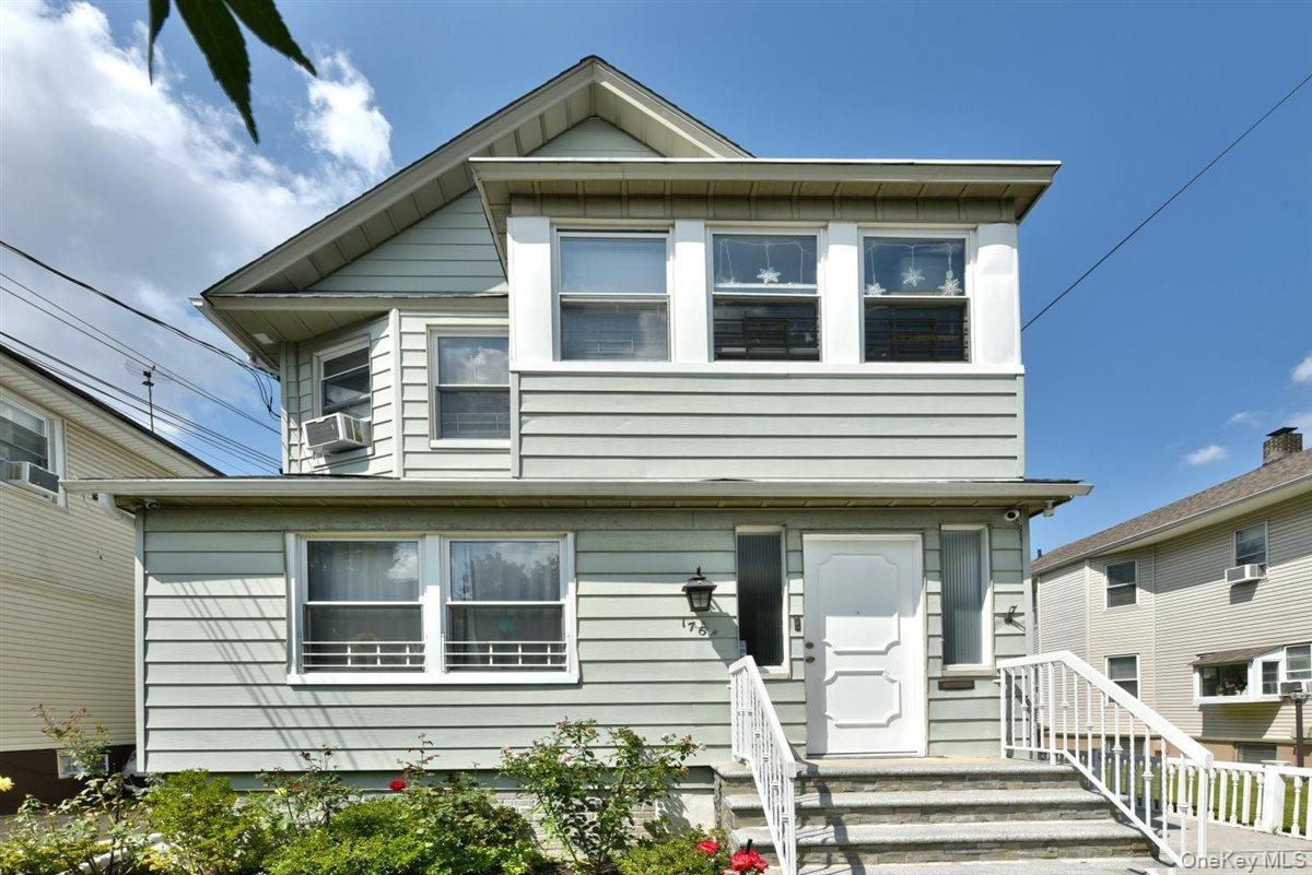 Single Family Dubois  Staten Island, NY 10310, MLS-904072-2