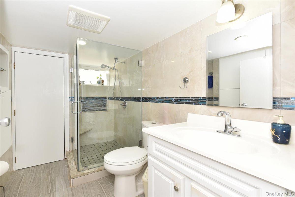 Single Family Dubois  Staten Island, NY 10310, MLS-904072-22