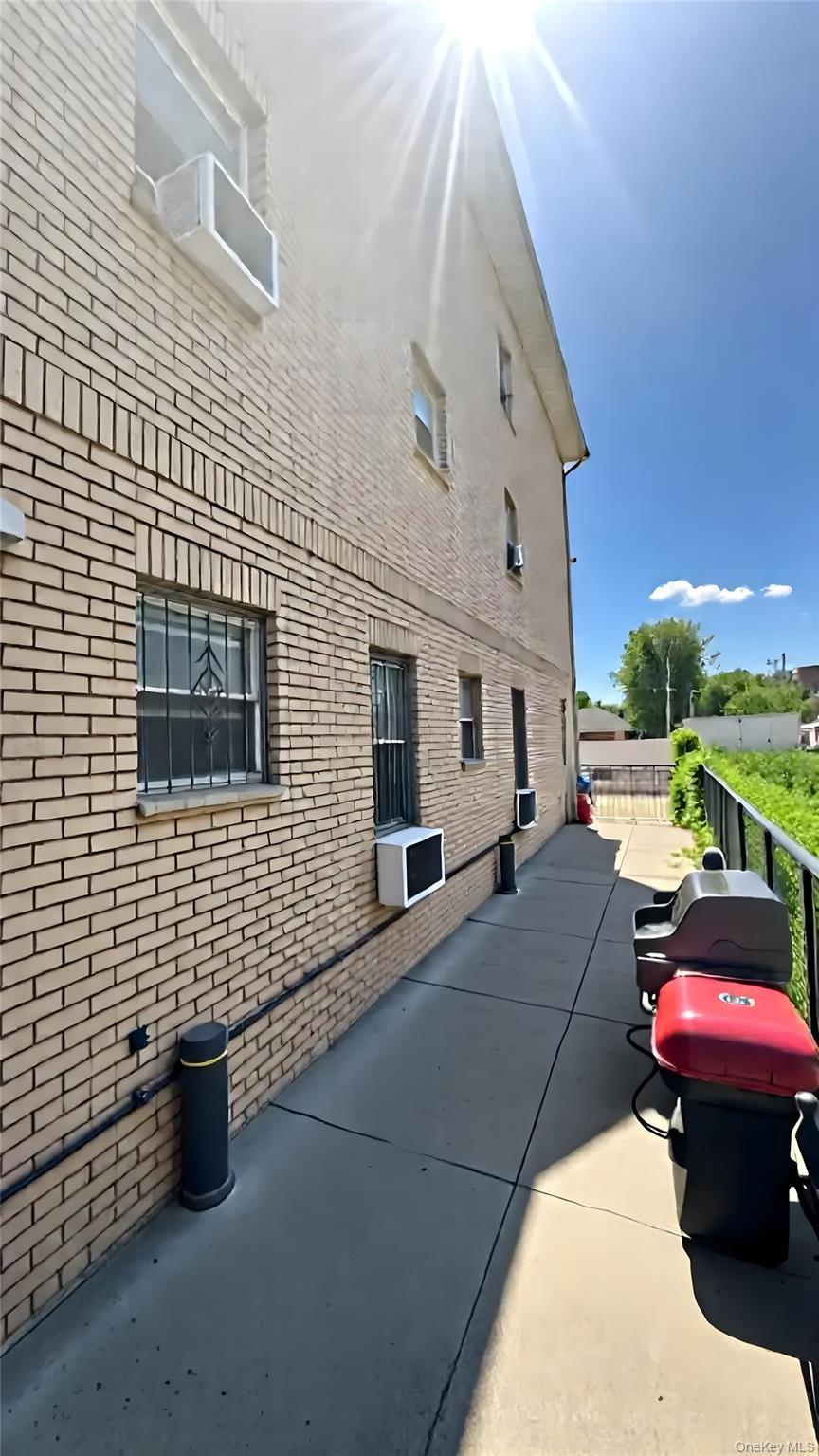 Single Family 95th  Queens, NY 11416, MLS-904088-23