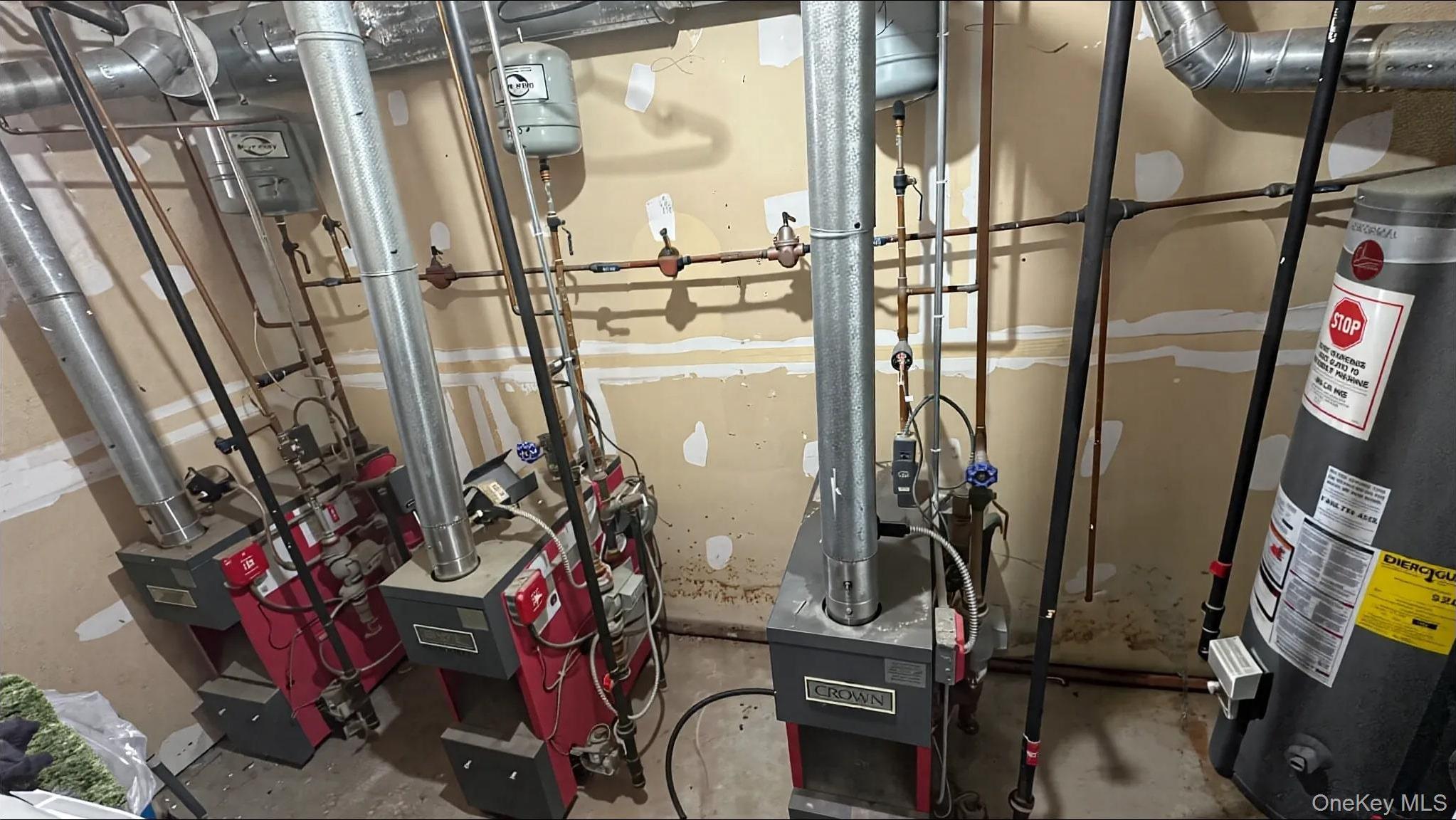 Single Family 95th  Queens, NY 11416, MLS-904088-27