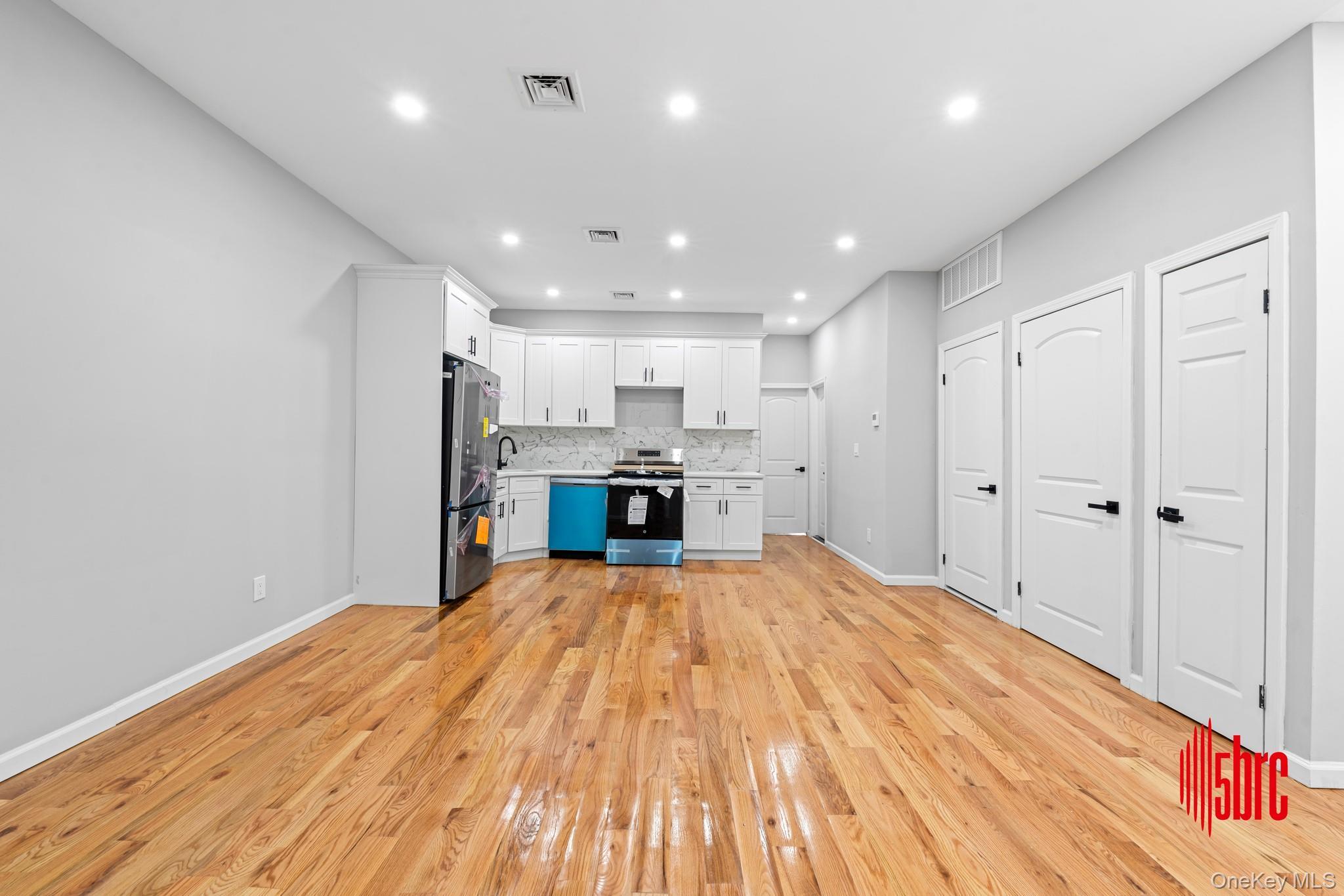 Single Family 95th  Queens, NY 11419, MLS-904093-16