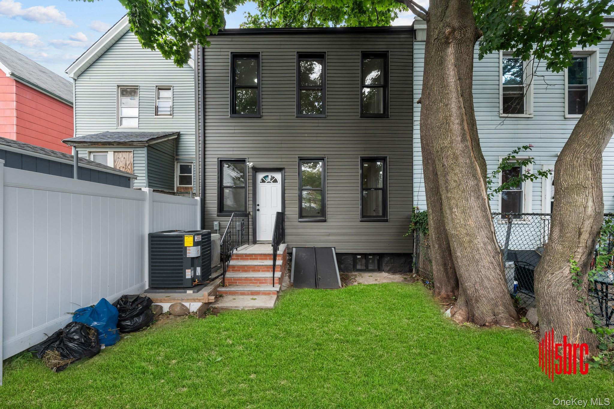 Single Family 95th  Queens, NY 11419, MLS-904093-31