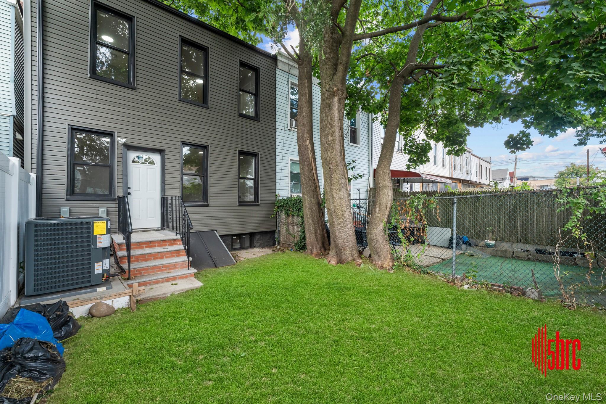 Single Family 95th  Queens, NY 11419, MLS-904093-32