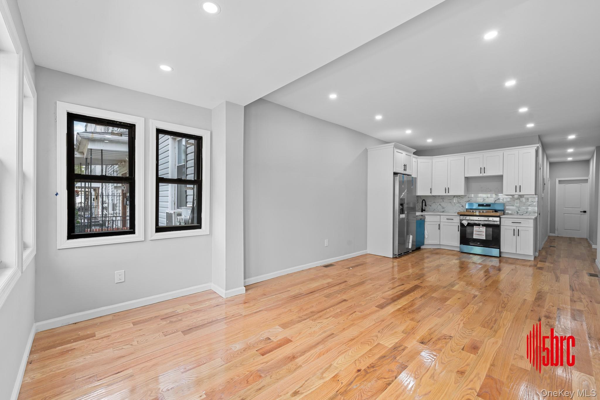 Single Family 95th  Queens, NY 11419, MLS-904093-6