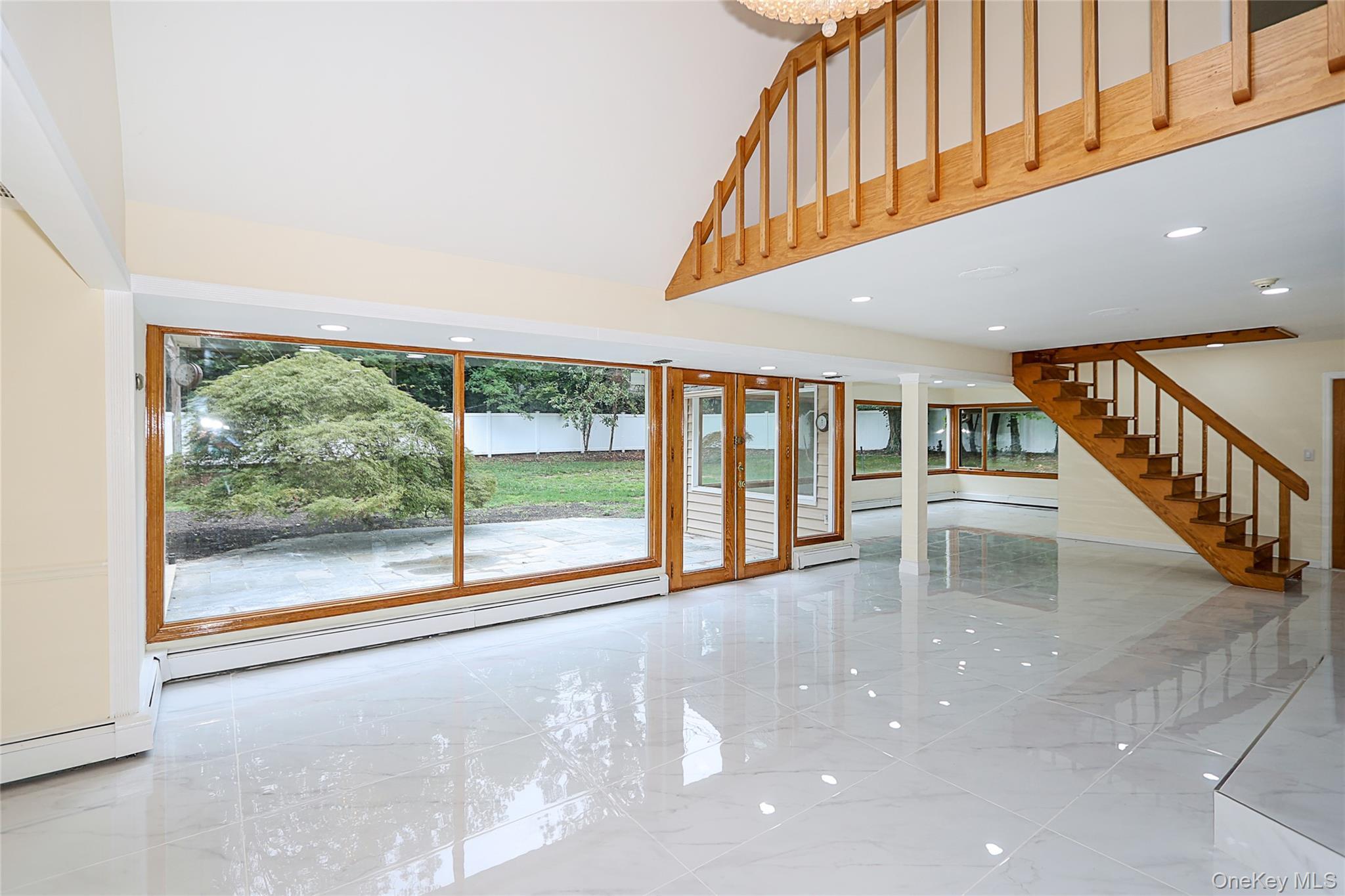 Single Family Carriage Nassau County, NY 11577, MLS-904096-16