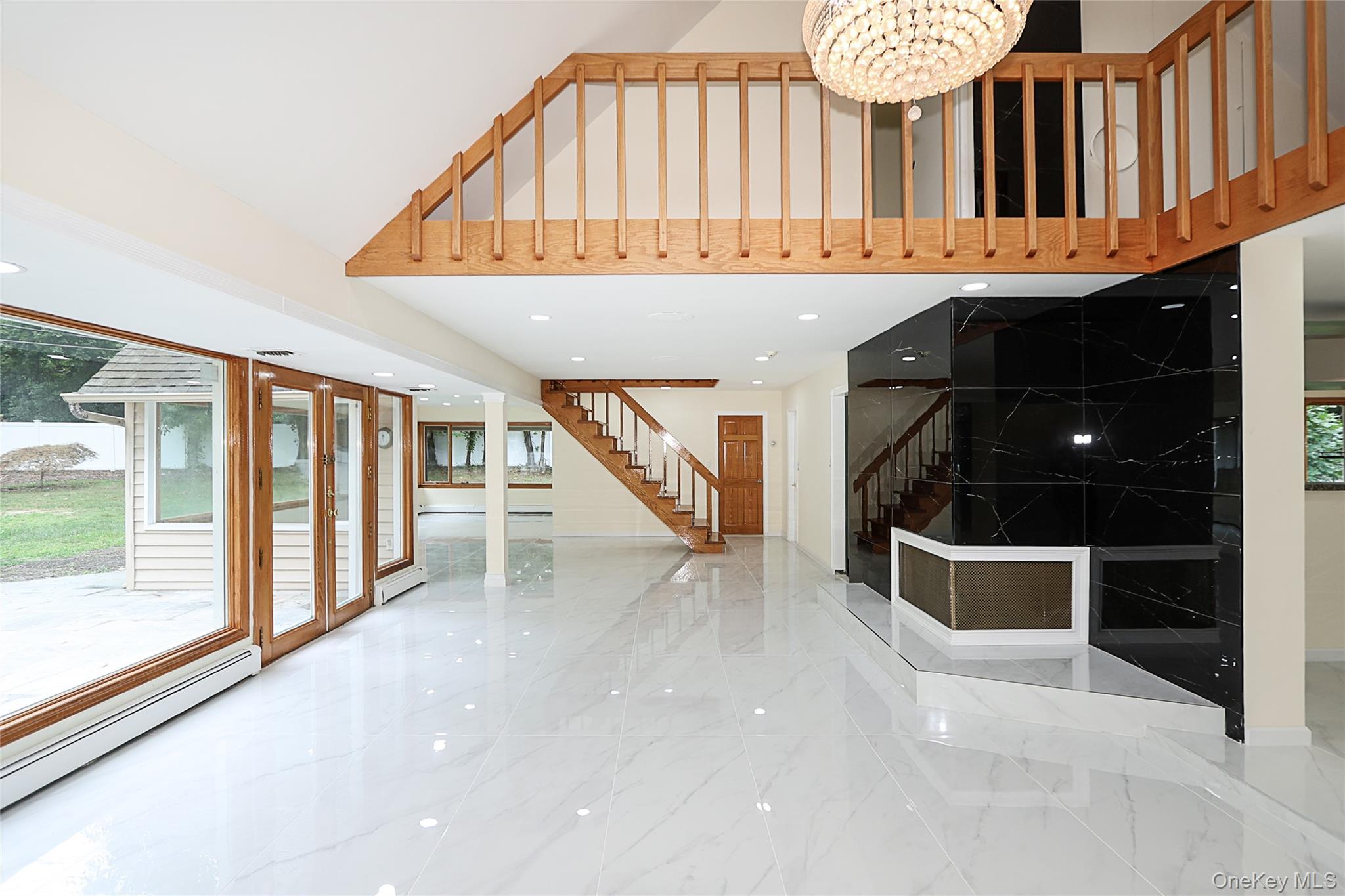 Single Family Carriage Nassau County, NY 11577, MLS-904096-17