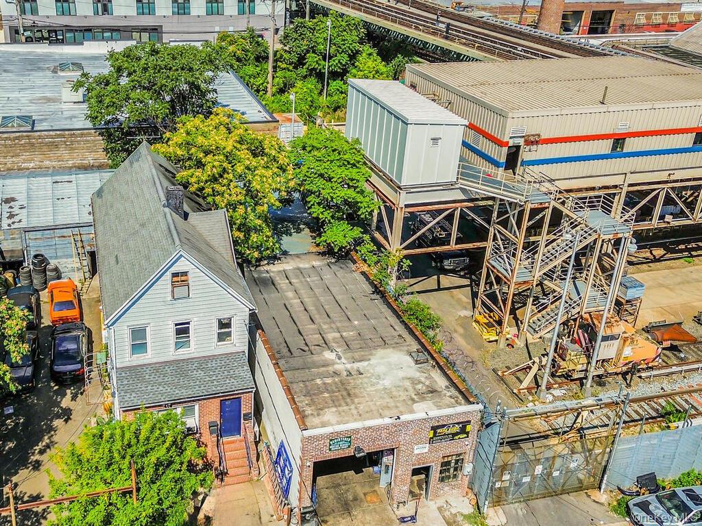 Commercial Sale Byron  Bronx, NY 10466, MLS-904111-10