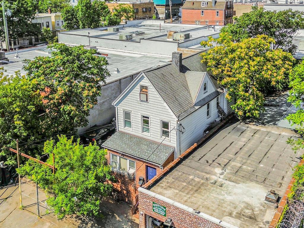 Commercial Sale Byron  Bronx, NY 10466, MLS-904111-11