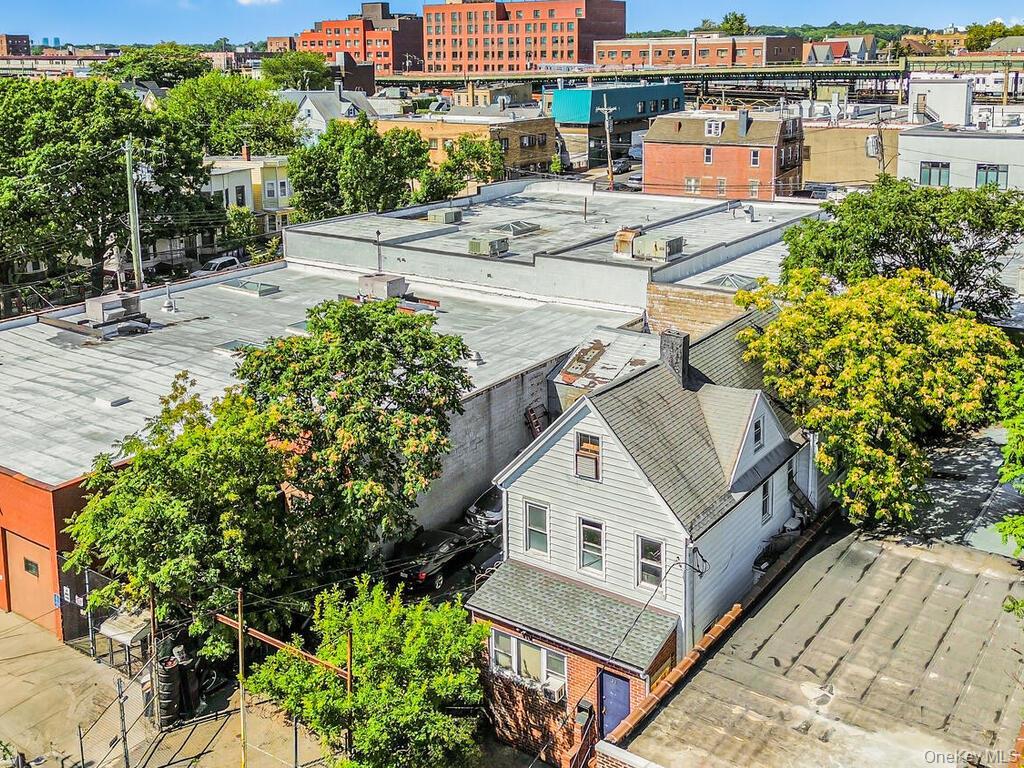Commercial Sale Byron  Bronx, NY 10466, MLS-904111-13