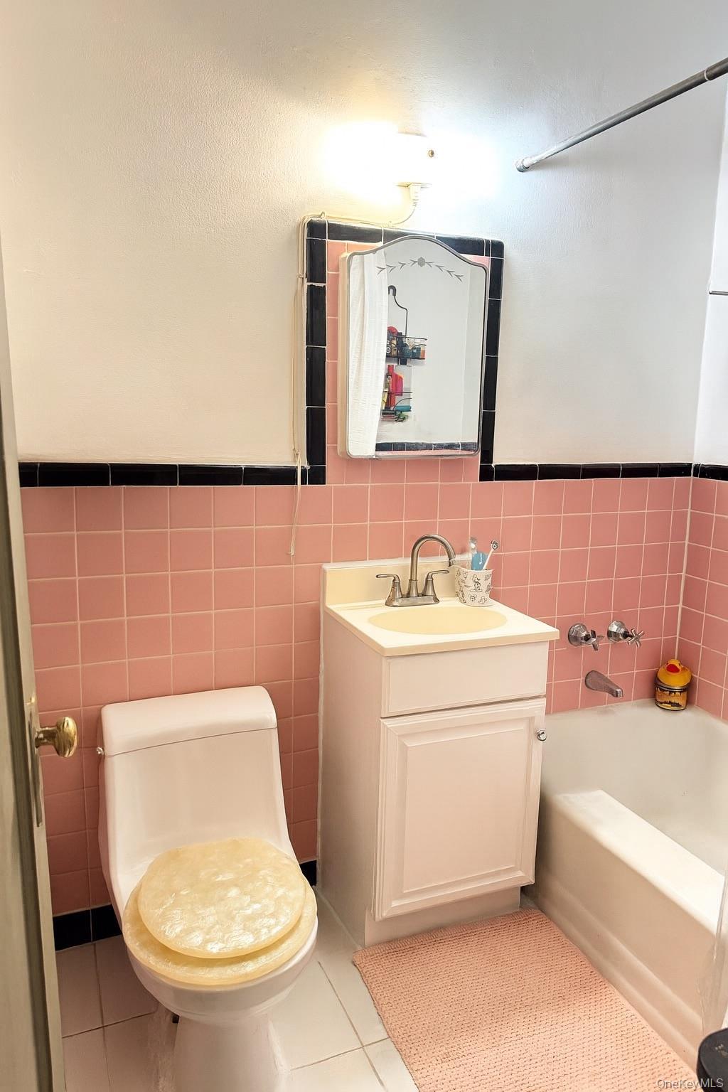 Single Family Woodhaven Blvd  Queens, NY 11373, MLS-904119-5