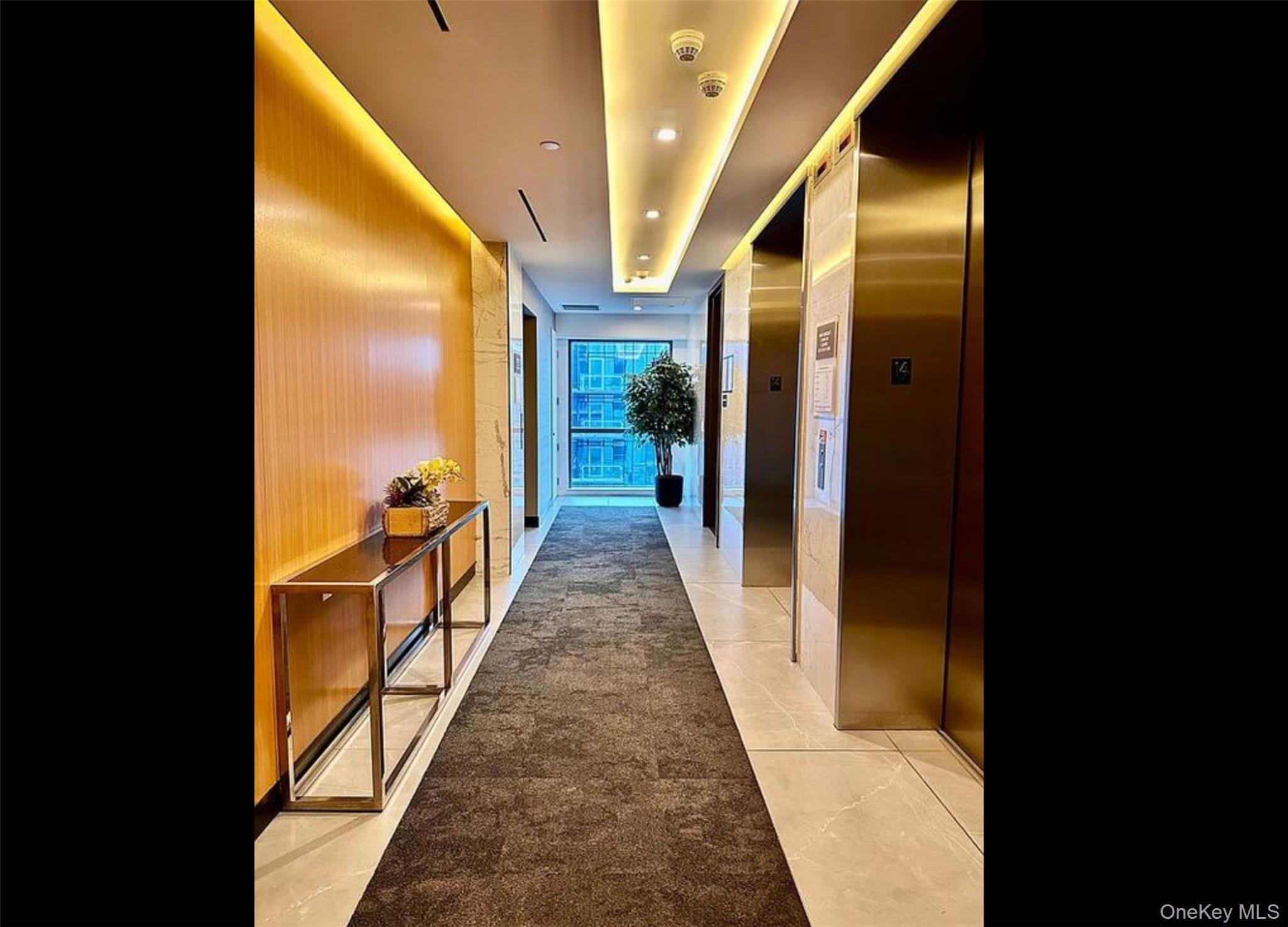 Condo 35th  Queens, NY 11354, MLS-904136-3